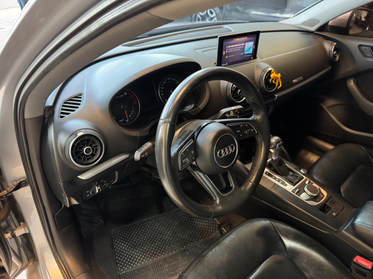A3 Sedan 1.4 16V 4P FLEX TFSI PRESTIGE AUTOMÁTICO