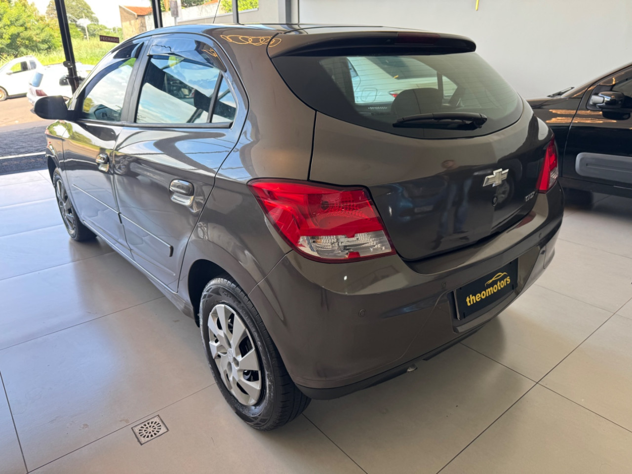 Onix Hatch 1.0 4P FLEX LT
