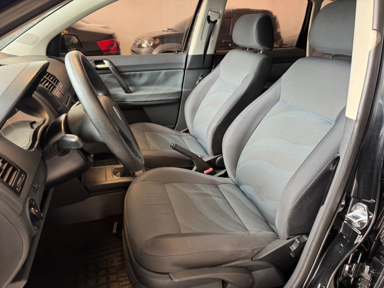 Polo Hatch 1.6 4P