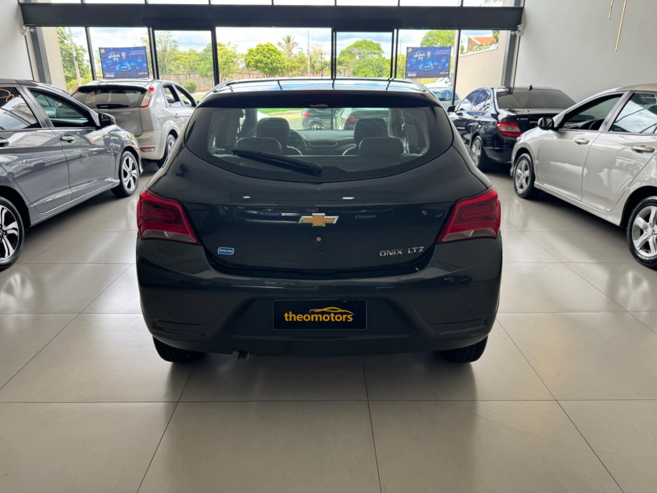 CHEVROLET Onix Hatch 1.4 4P FLEX LTZ AUTOMÁTICO