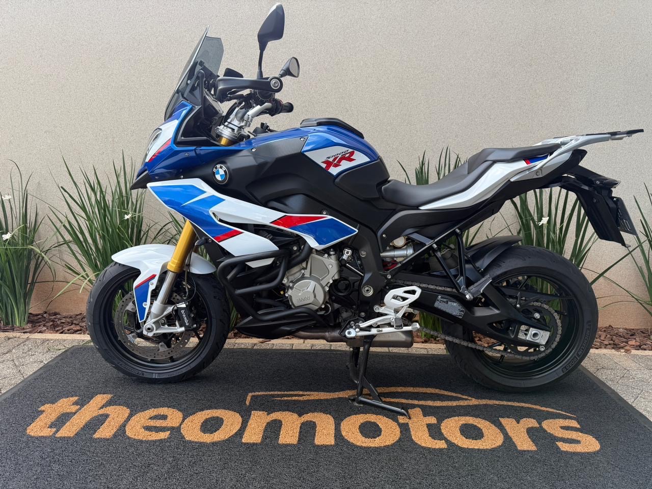 BMW S 1000 XR Modelo sem Versão