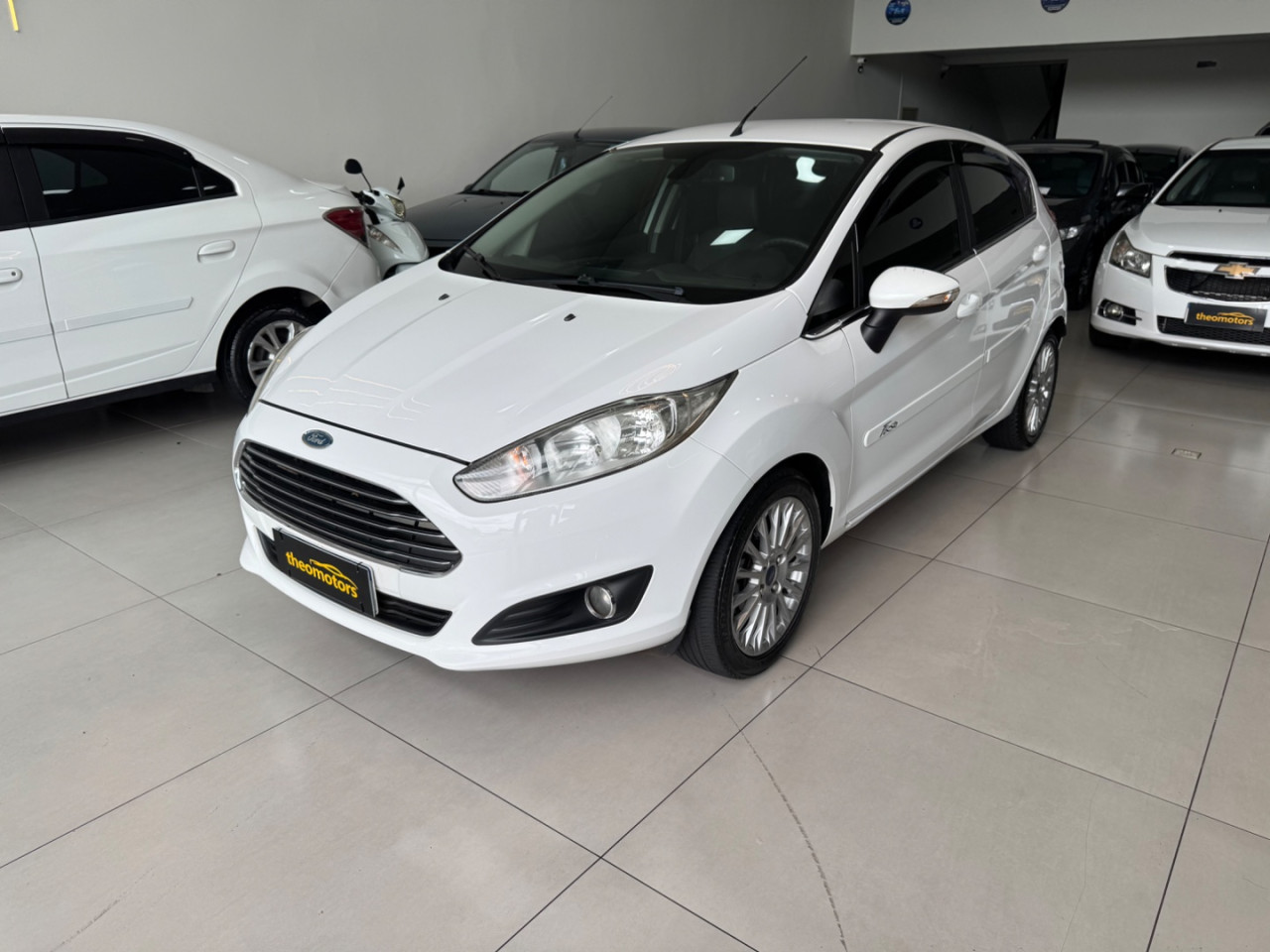FORD Fiesta Hatch 1.6 16V 4P FLEX SE POWERSHIFT AUTOMÁTICO