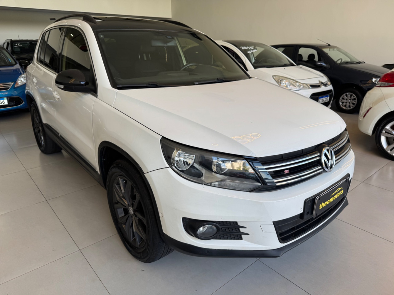 Tiguan 2.0 16V 4P TSI 4WD TURBO AUTOMÁTICO