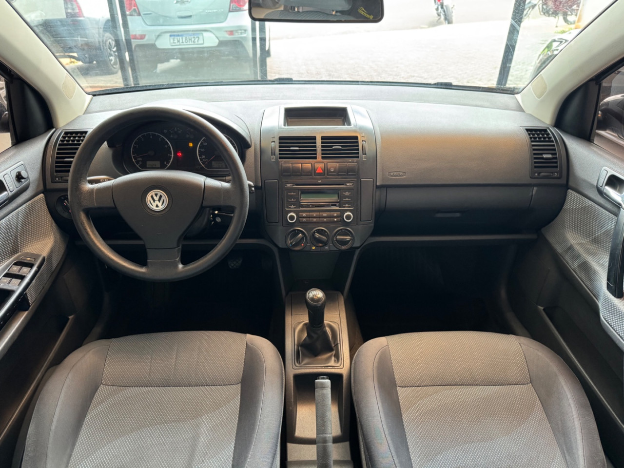 Polo Hatch 1.6 4P