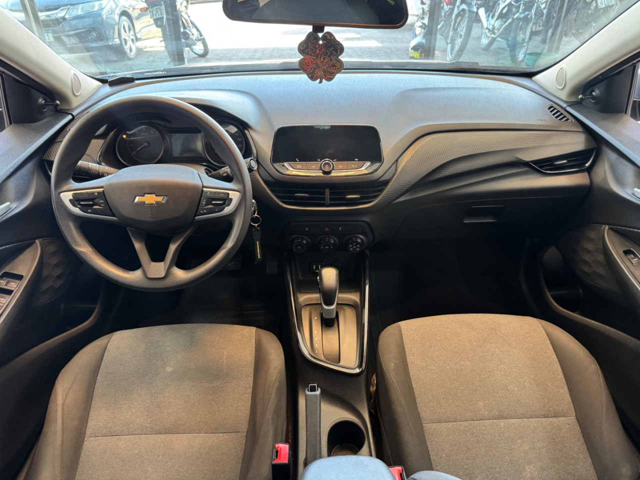 Onix Hatch 1.0 4P FLEX LT TURBO