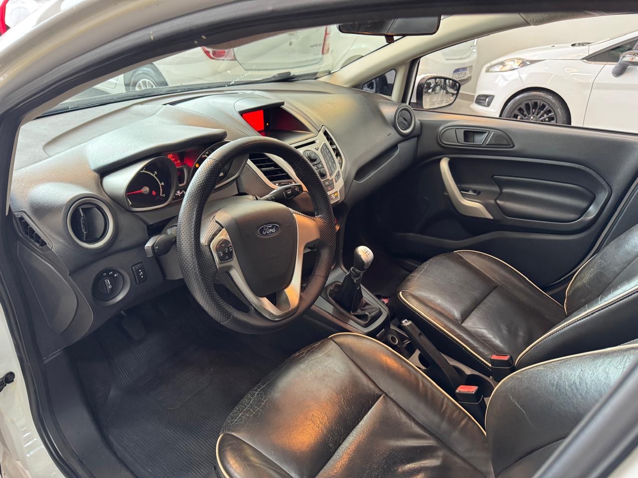 FORD Fiesta Sedan 1.6 16V 4P SE FLEX