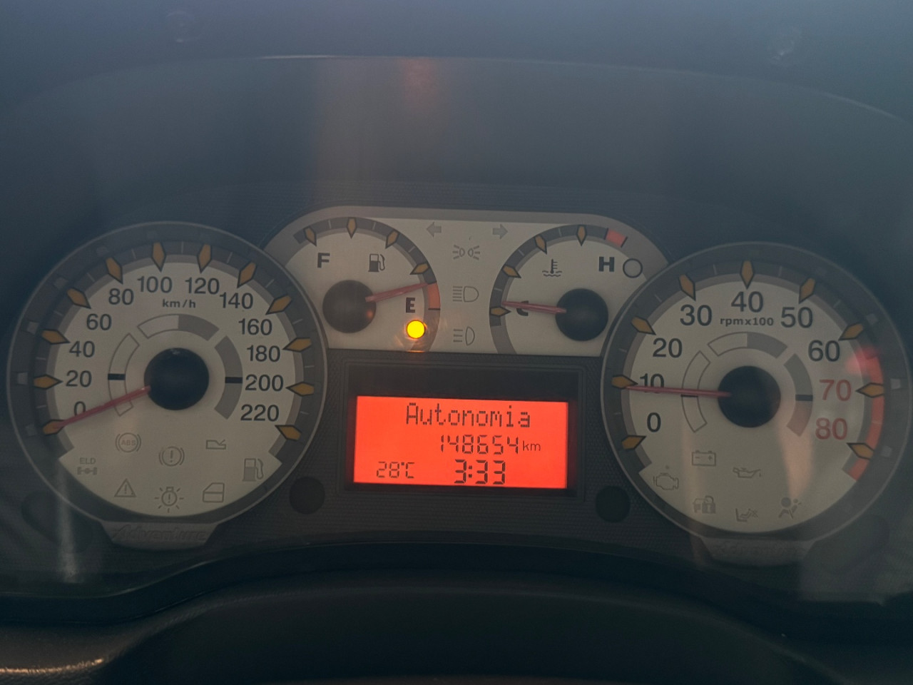 FIAT Idea 1.8 16V 4P ADVENTURE FLEX