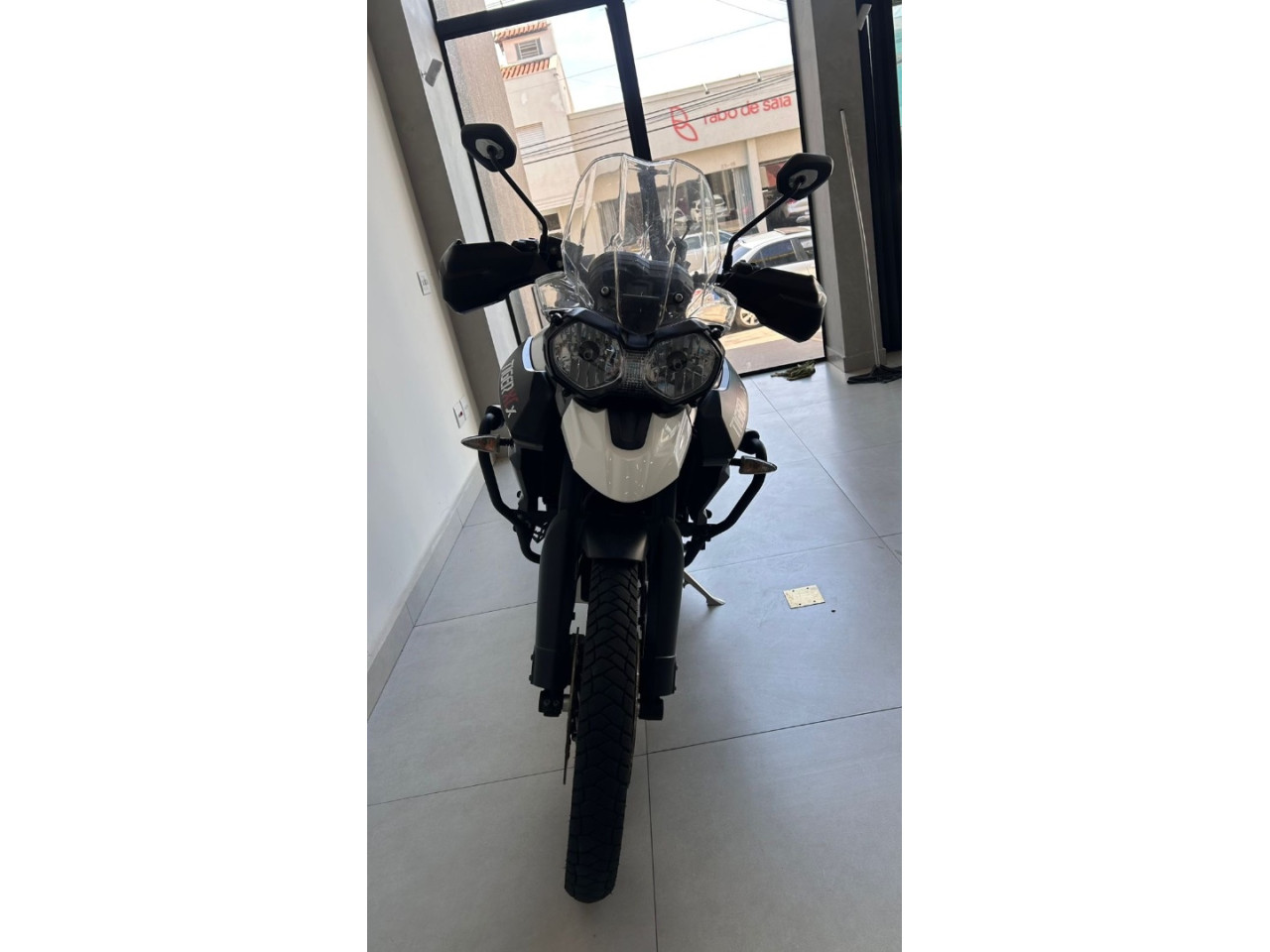 Tiger 800 XCX