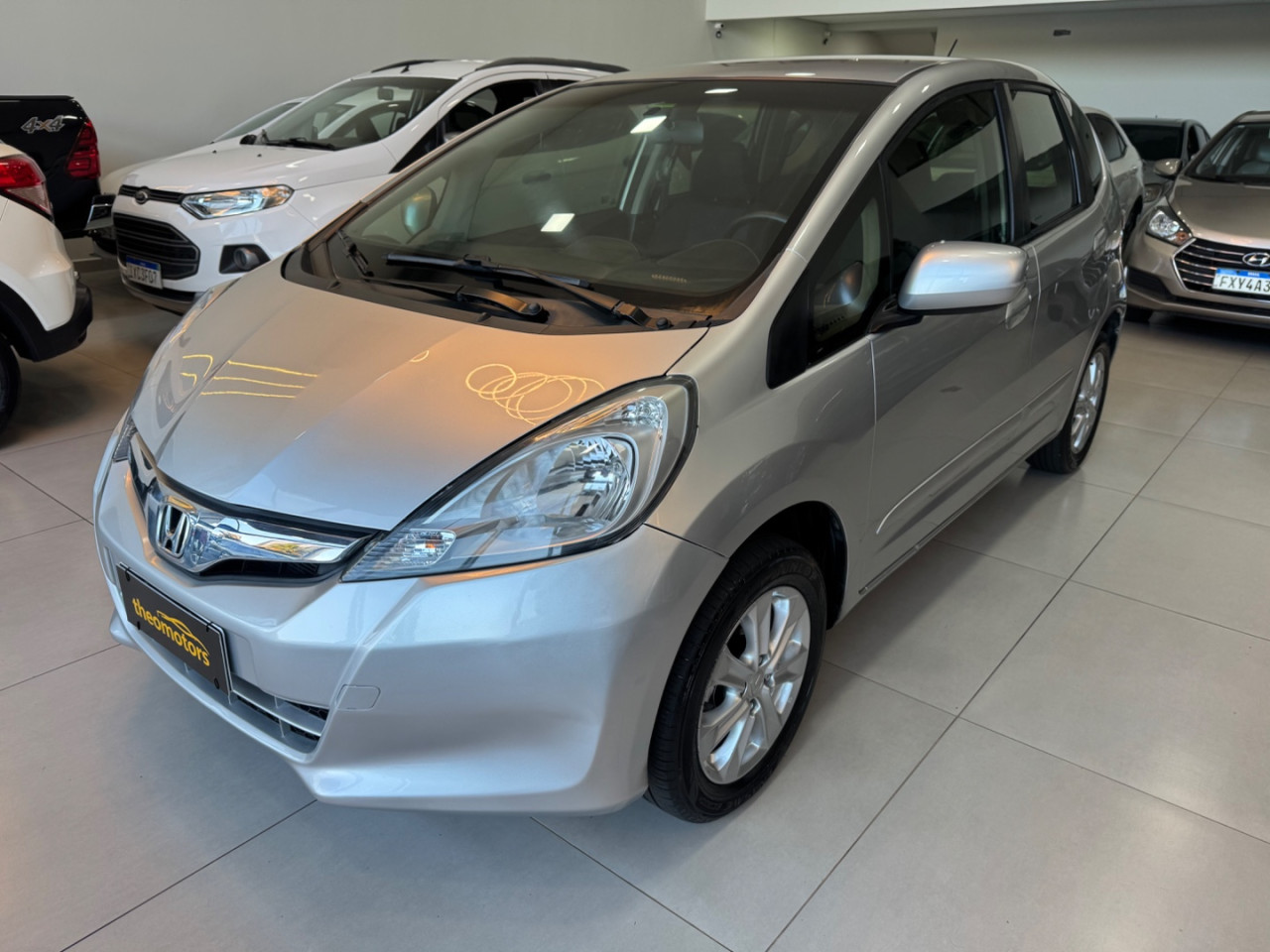 Fit 1.4 16V 4P LX FLEX