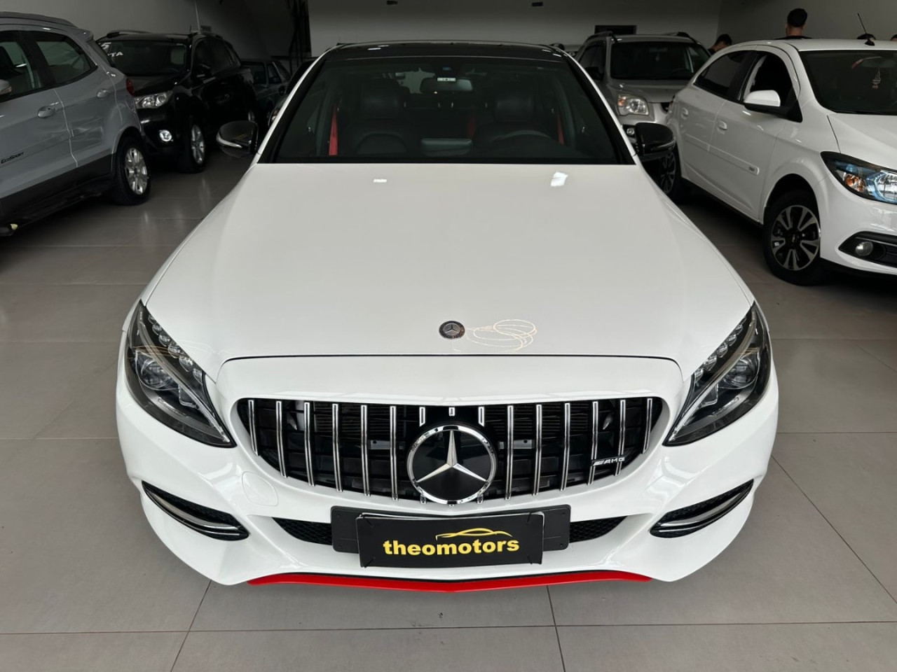 MERCEDES-BENZ C 180 1.6 16V 4P CGI EXCLUSIVE TURBO AUTOMÁTICO