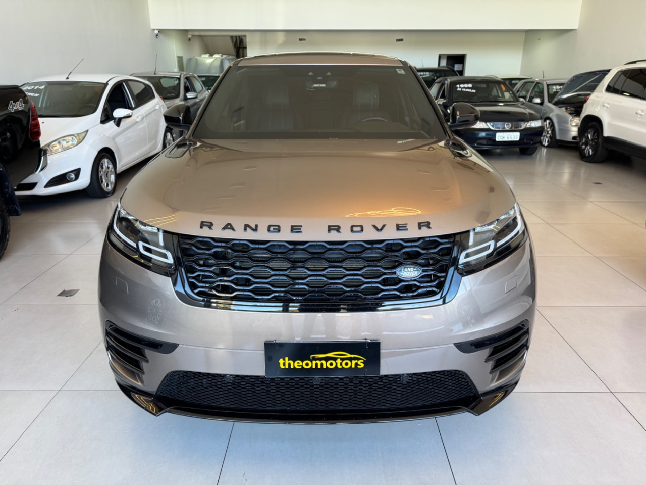 Range Rover Velar 2.0 16V 4P P300 SE R-DYNAMIC AUTOMÁTICO