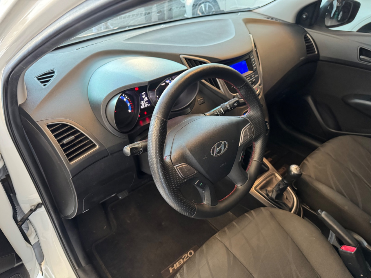 HB 20 Hatch 1.0 12 V 4P FLEX COMFORT STYLE