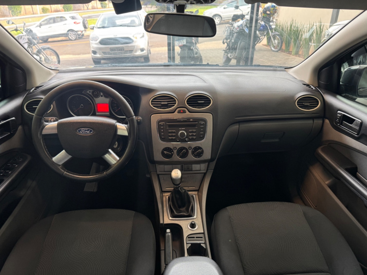 Focus Hatch 1.6 4P GLX FLEX
