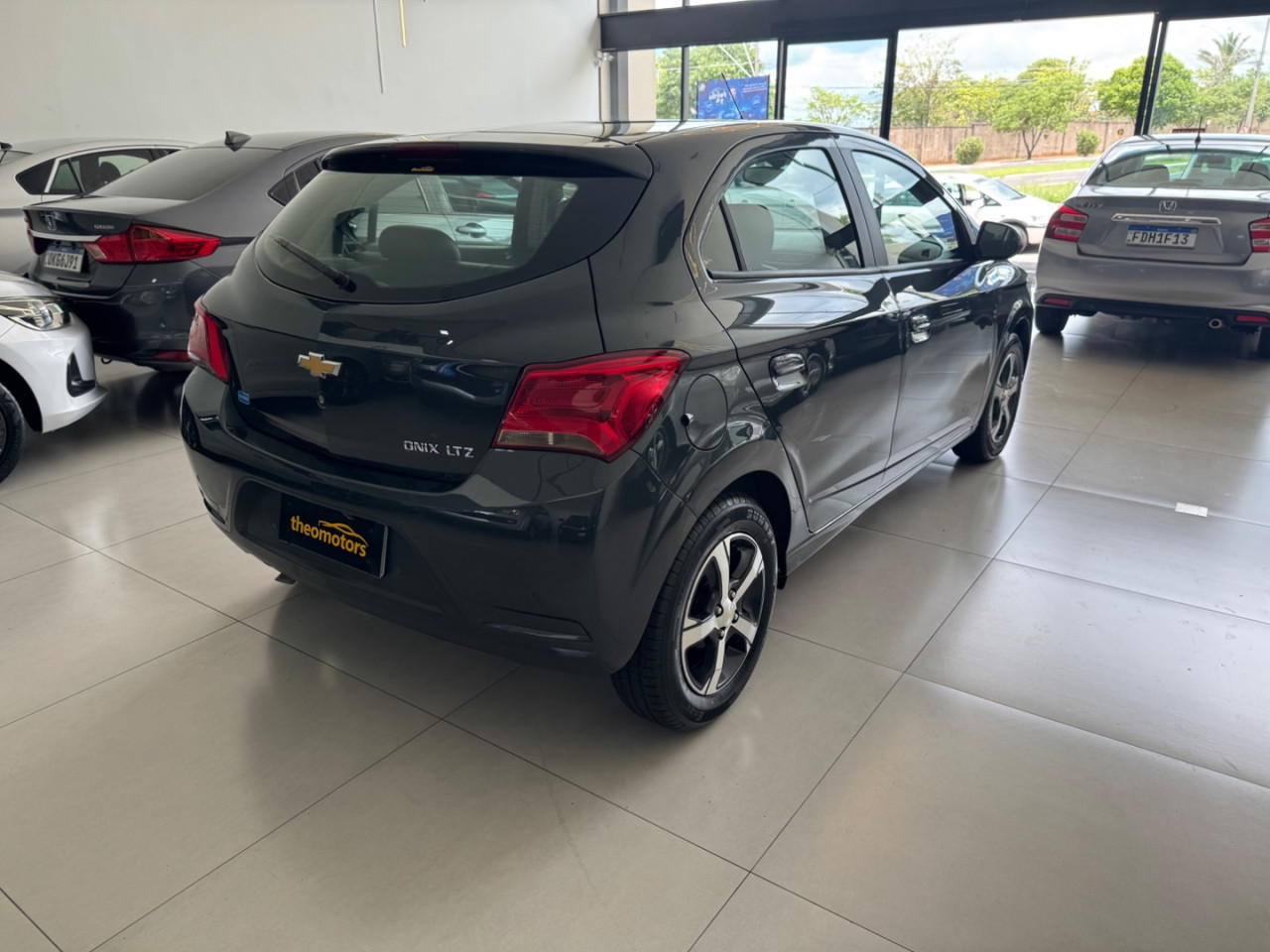 CHEVROLET Onix Hatch 1.4 4P FLEX LTZ AUTOMÁTICO