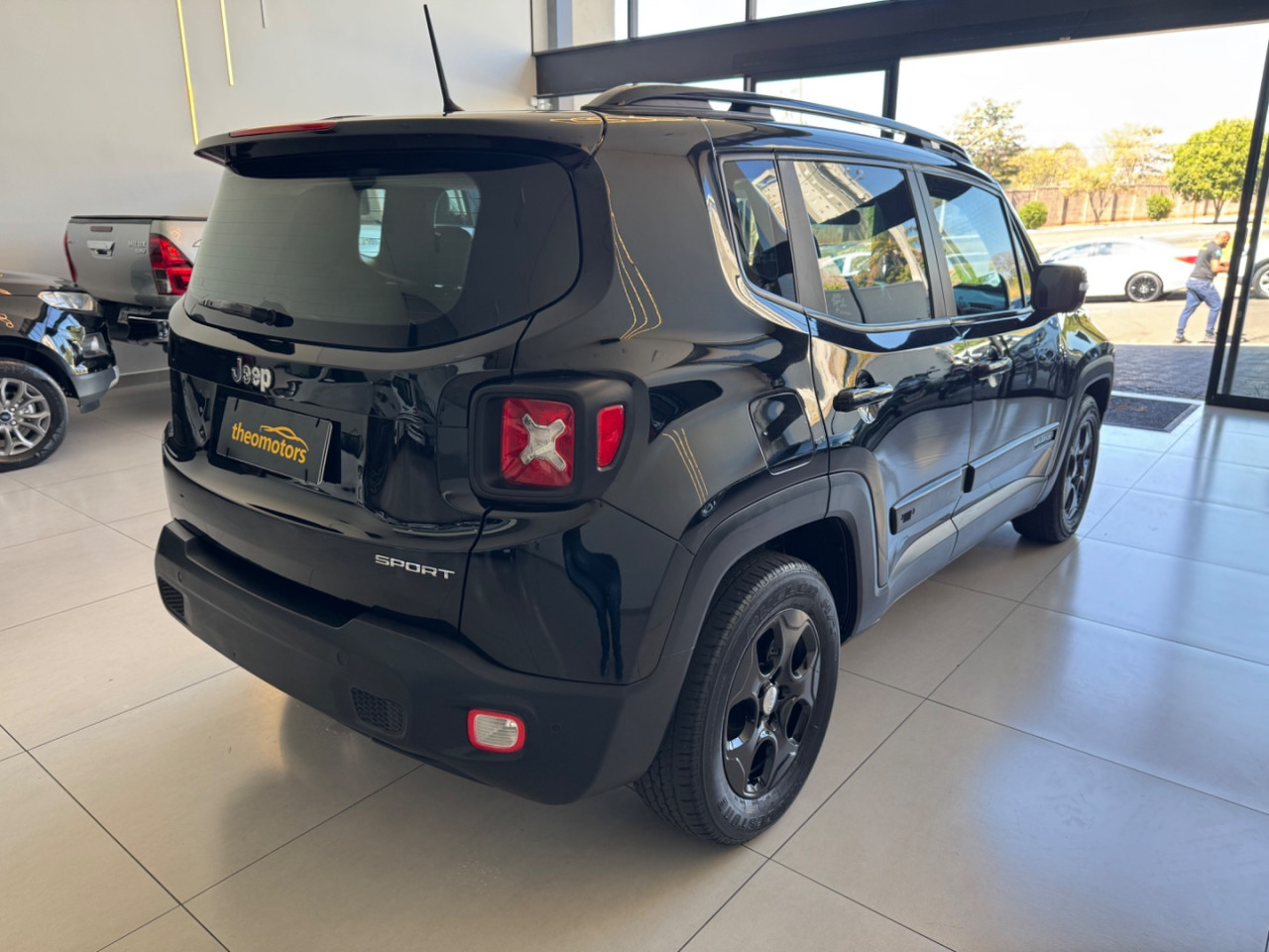 Renegade 1.8 16V 4P FLEX