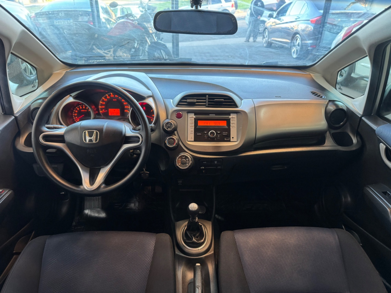 Fit 1.4 16V 4P LX FLEX
