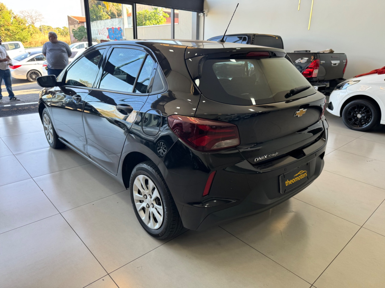 Onix Hatch 1.0 4P FLEX LT TURBO