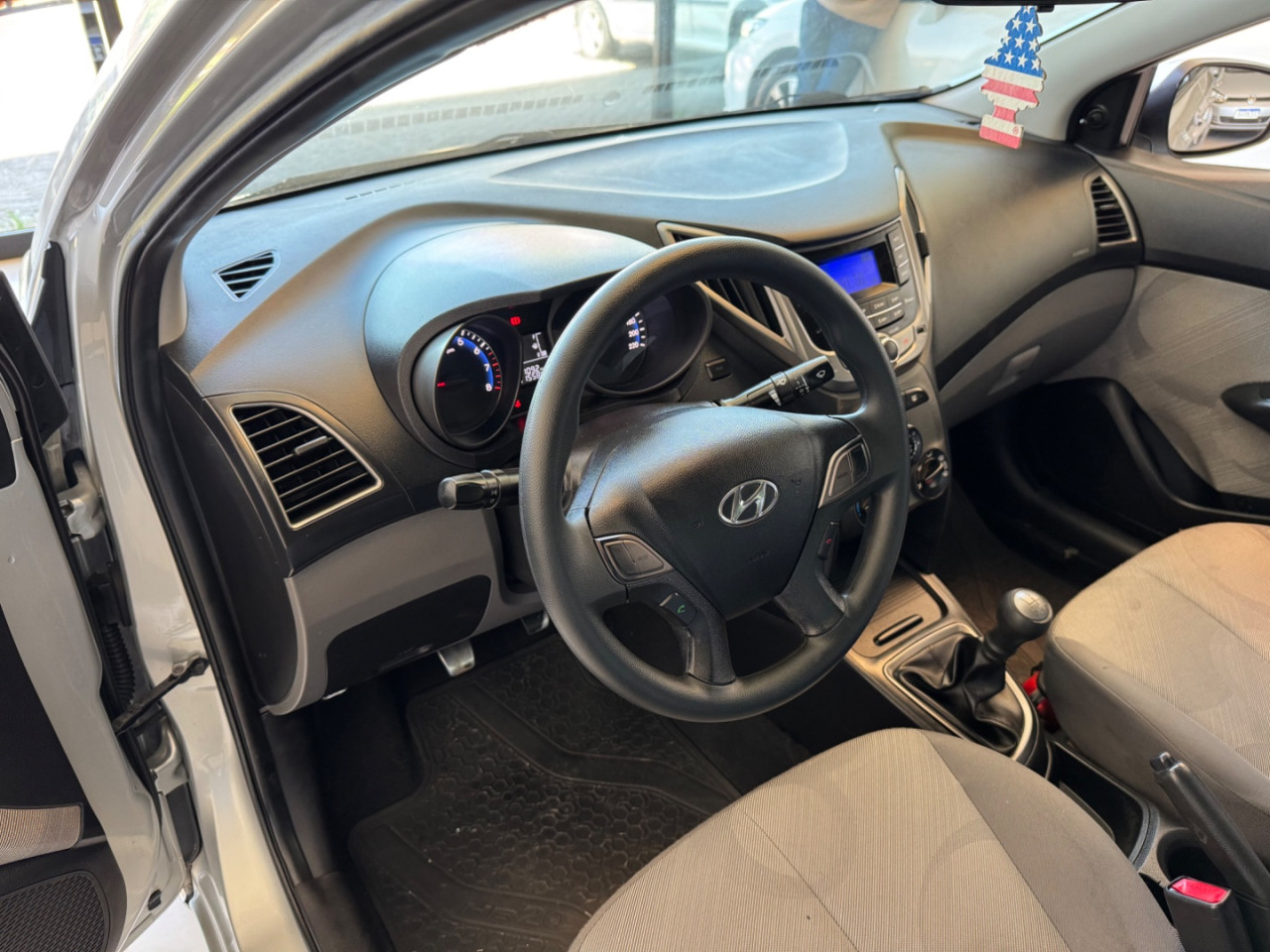 HYUNDAI HB 20 Sedan 1.0 12V 4P FLEX COMFORT STYLE