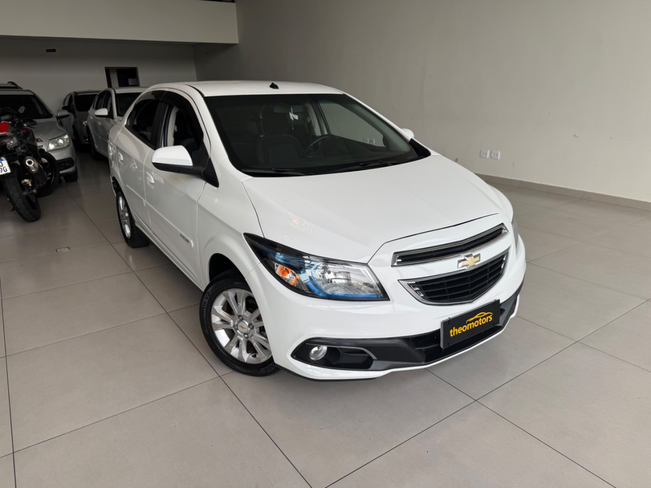 Prisma 1.4 4P LTZ  AUTOMÁTICO