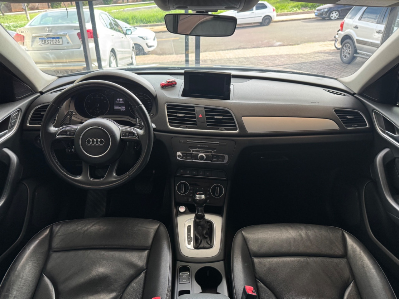 AUDI Q3 1.4 4P TFSI AMBIENTE S-TRONIC AUTOMÁTICO