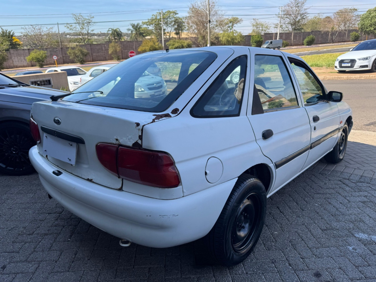 Escort 1.6 GL