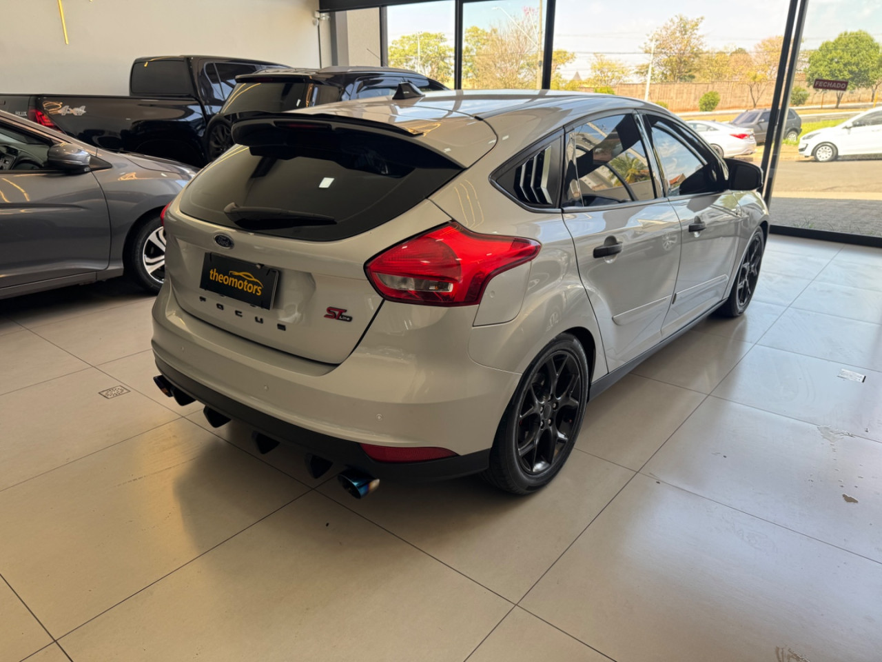 Focus Hatch 2.0 16V 4P FLEX SE PLUS POWERSHIFT AUTOMÁTICO