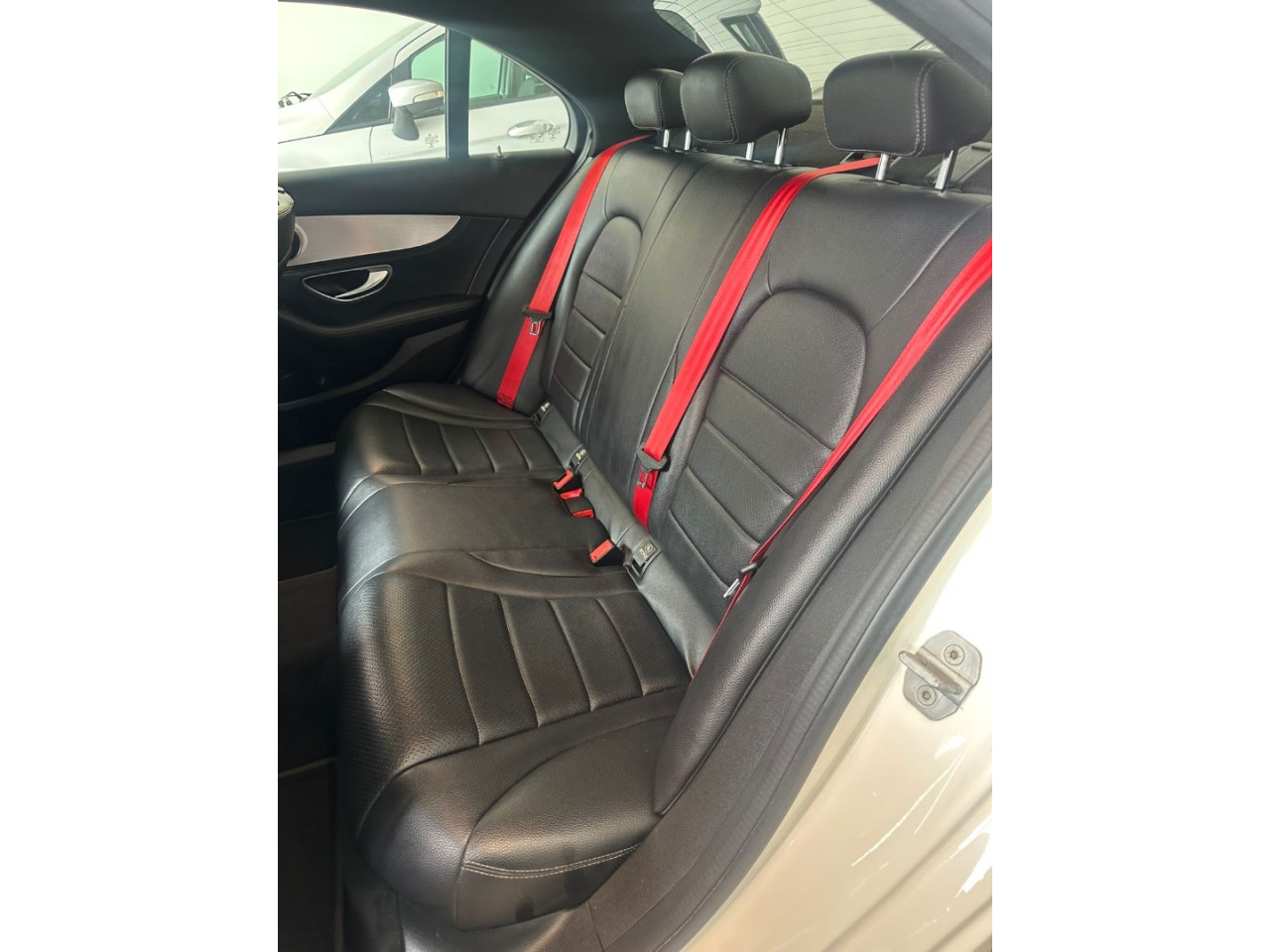 MERCEDES-BENZ C 180 1.6 16V 4P CGI EXCLUSIVE TURBO AUTOMÁTICO