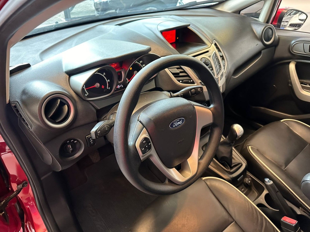 FORD Fiesta Sedan 1.6 4P SE FLEX