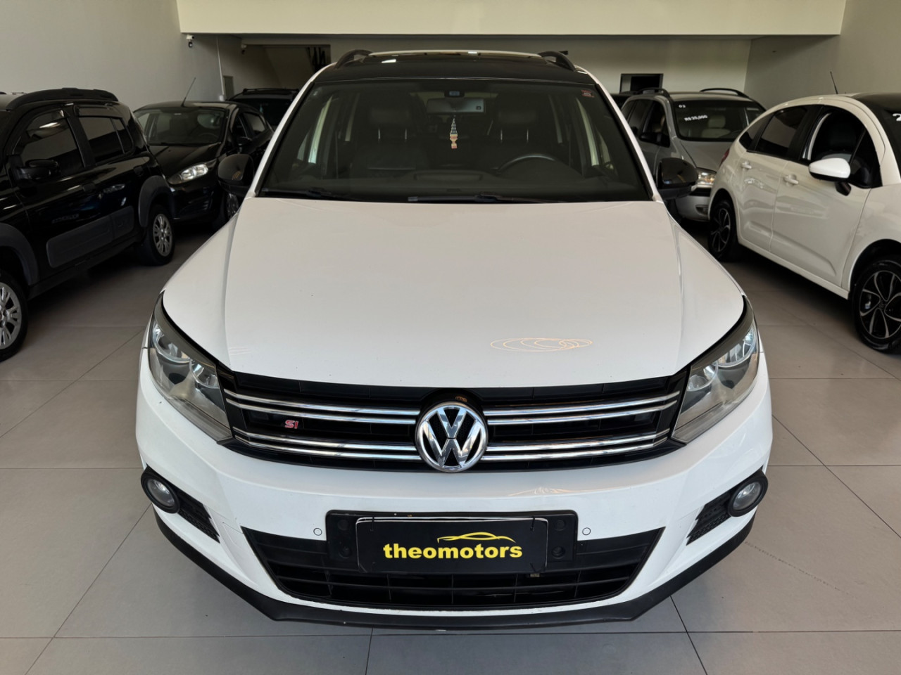 Tiguan 2.0 16V 4P TSI 4WD TURBO AUTOMÁTICO