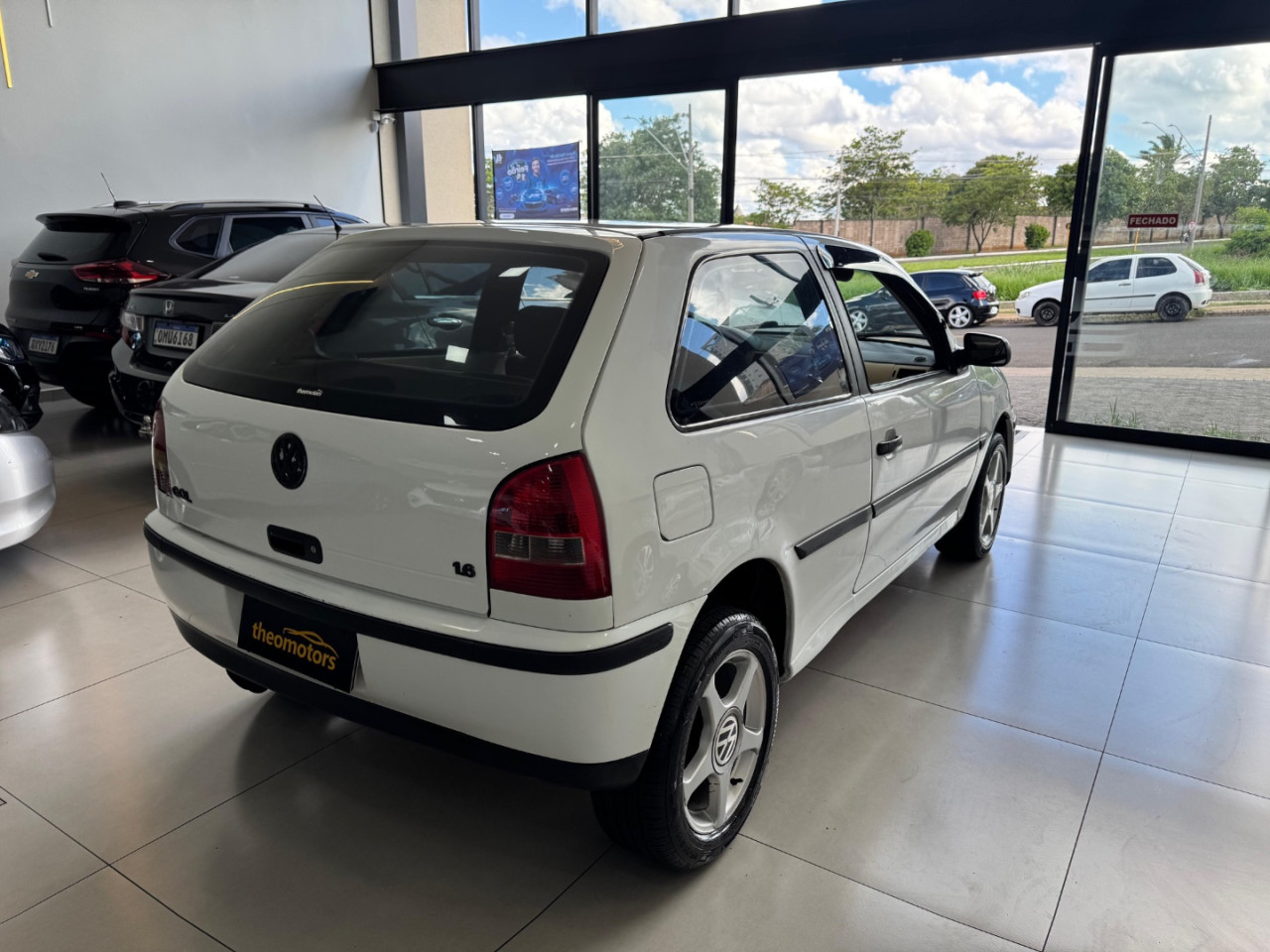 VOLKSWAGEN Gol 1.6
