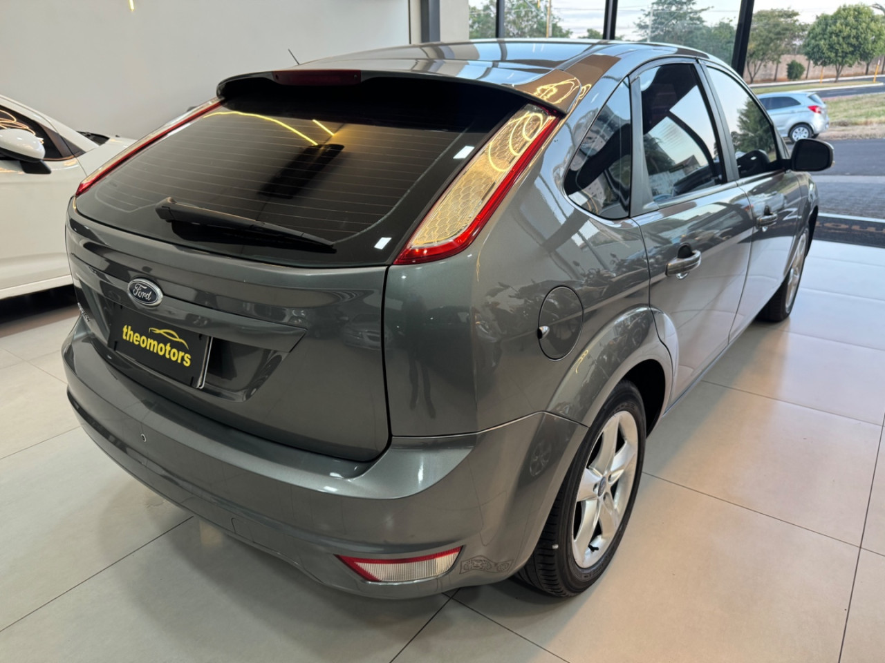 Focus Hatch 1.6 4P GLX FLEX