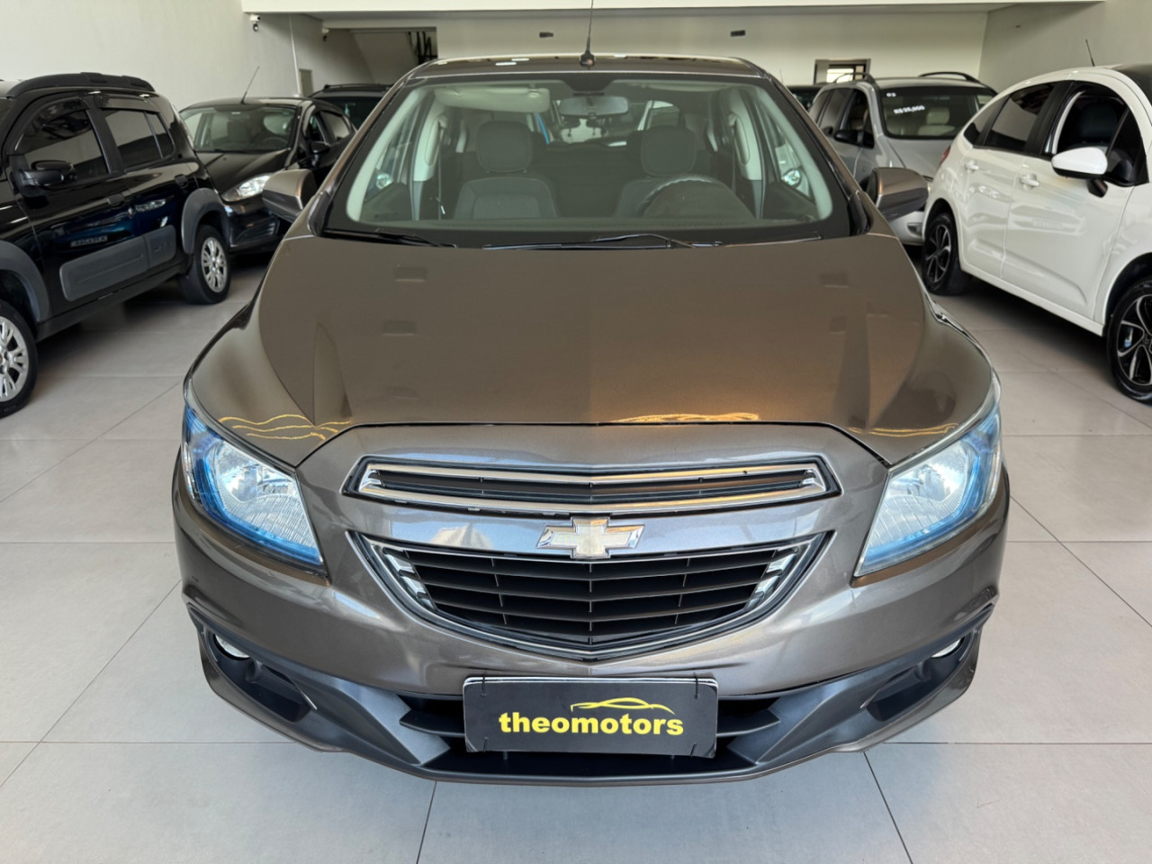 Onix Hatch 1.0 4P FLEX LT