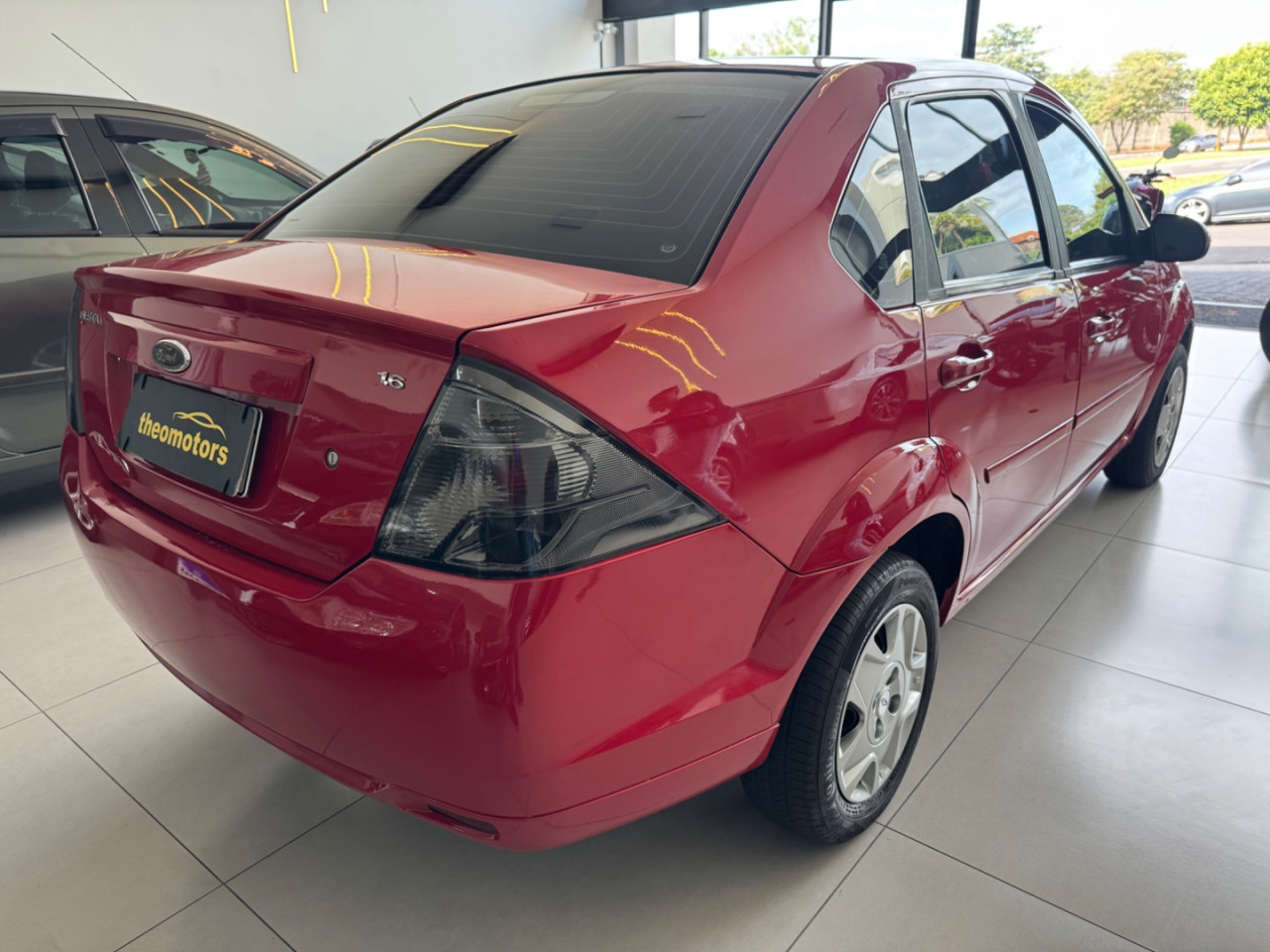 Fiesta Sedan 1.6 4P FLEX