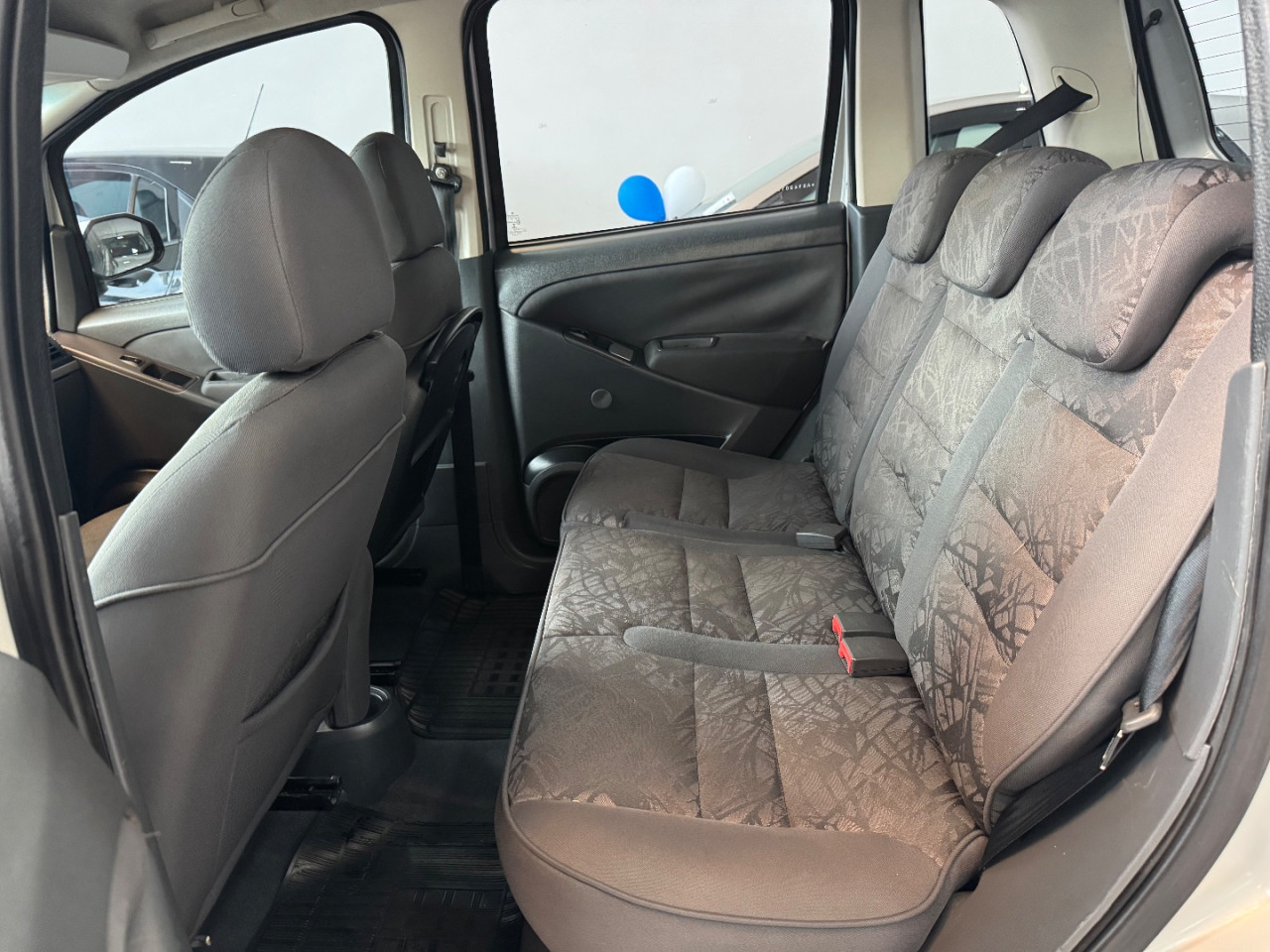 FIAT Idea 1.8 16V 4P ADVENTURE FLEX