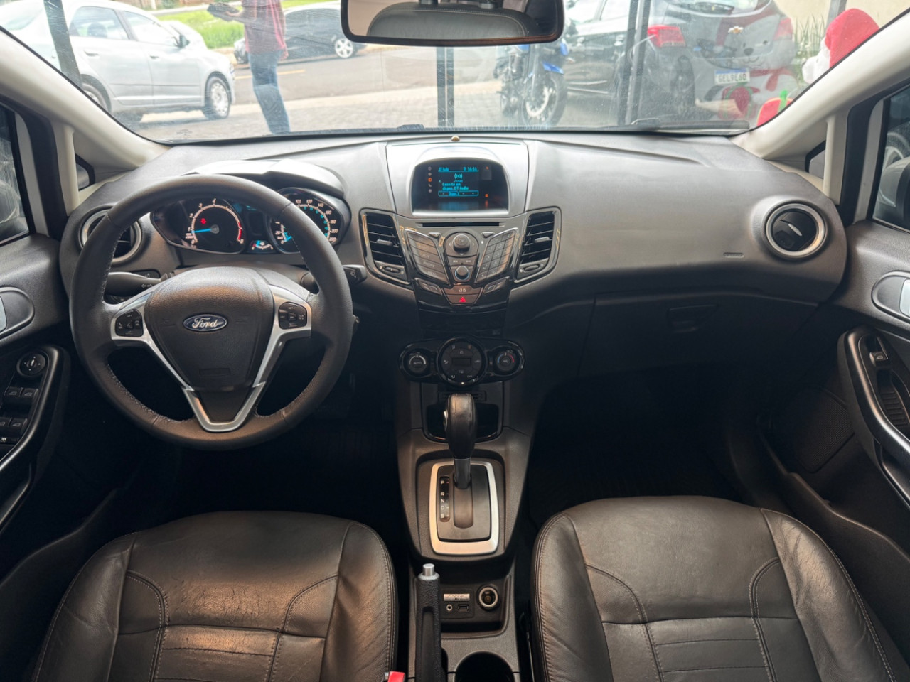 FORD Fiesta Hatch 1.6 16V 4P FLEX SE POWERSHIFT AUTOMÁTICO