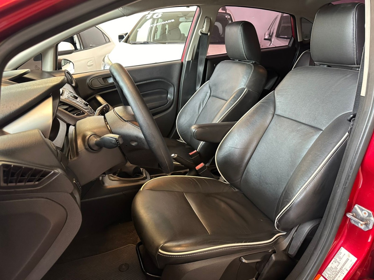 FORD Fiesta Sedan 1.6 4P SE FLEX