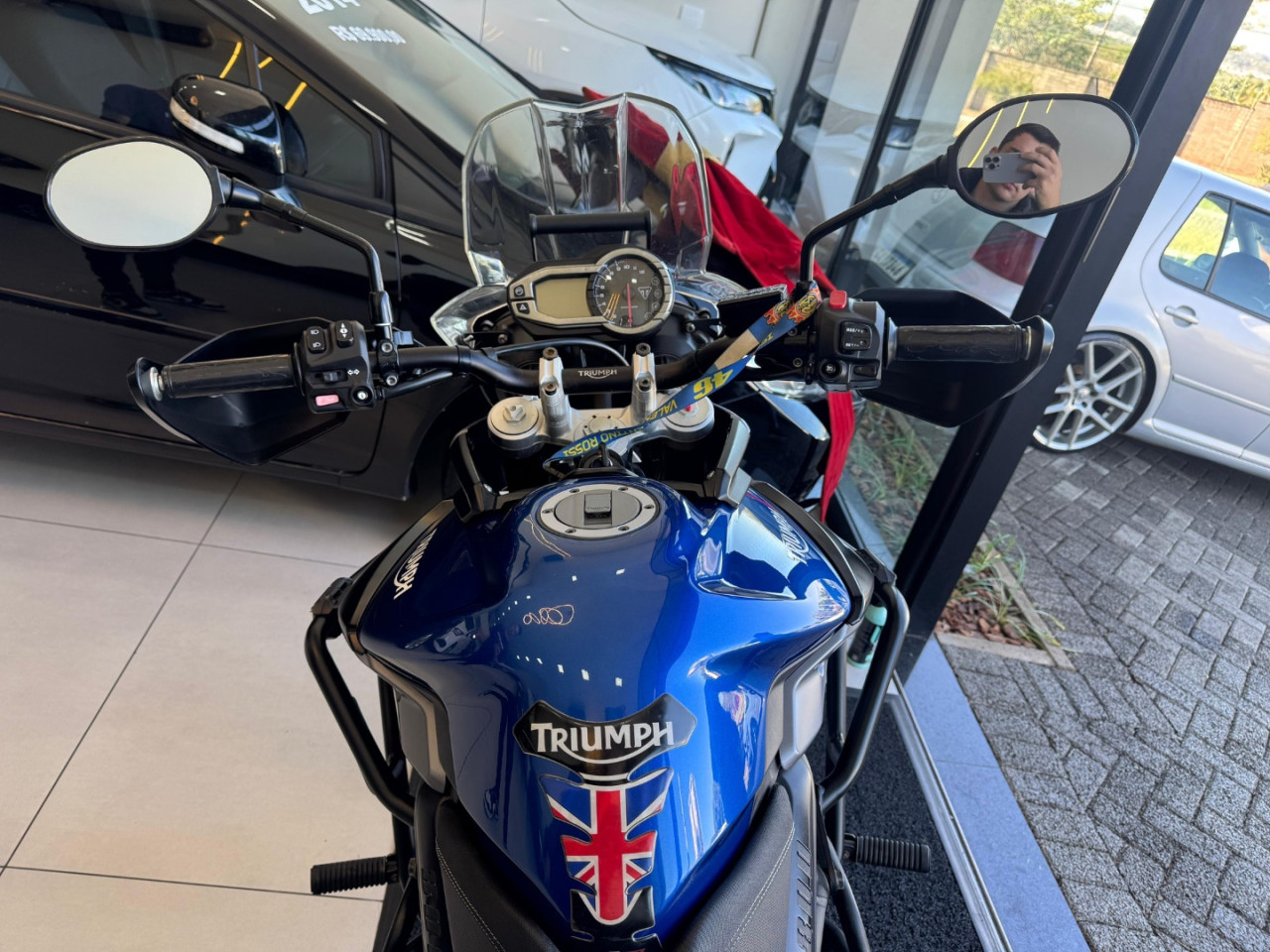 Tiger 800 XCX