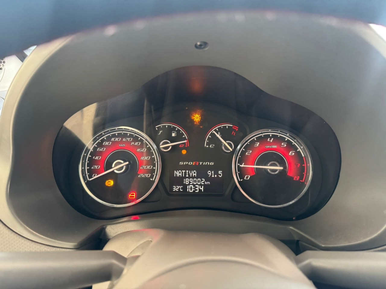 FIAT Palio 1.6 16V 4P FLEX SPORTING