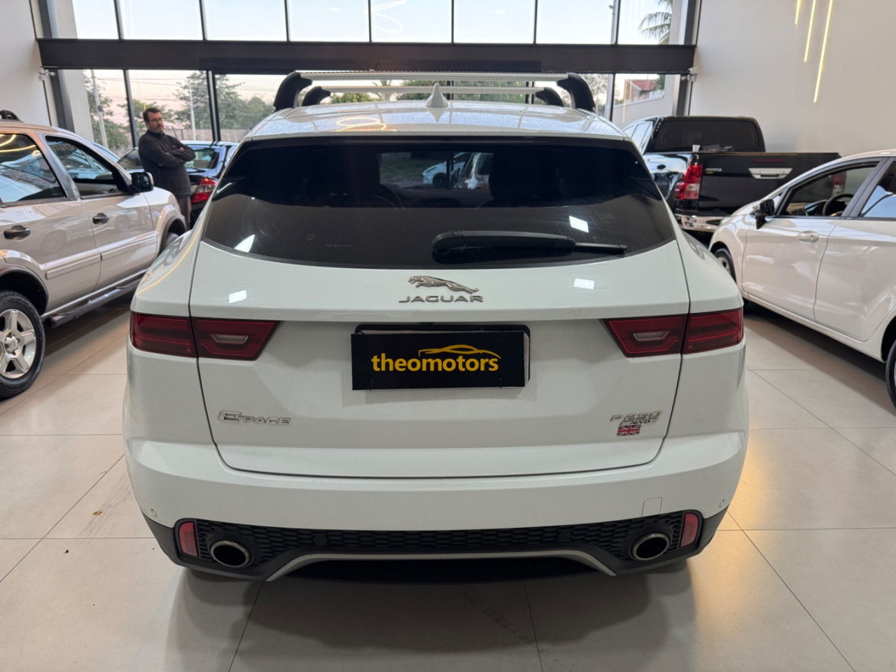 E-Pace 2.0 P250 FLEX PURE AWD TURBO AUTOMÁTICO
