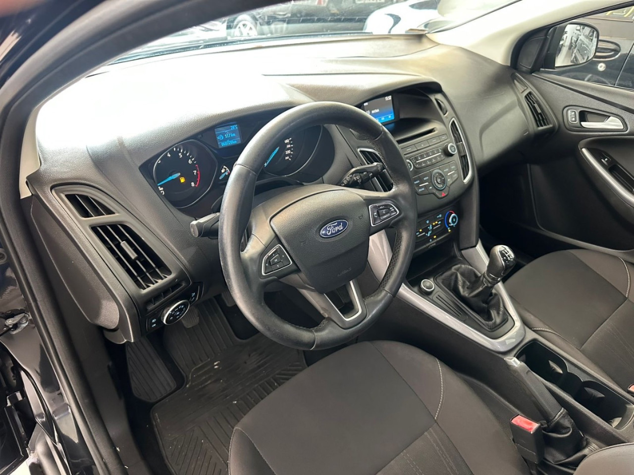 Focus Hatch 1.6 16V 4P SE FLEX