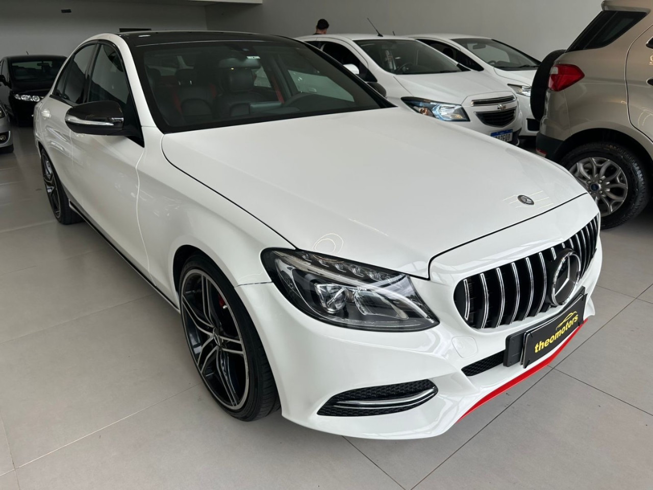 MERCEDES-BENZ C 180 1.6 16V 4P CGI EXCLUSIVE TURBO AUTOMÁTICO