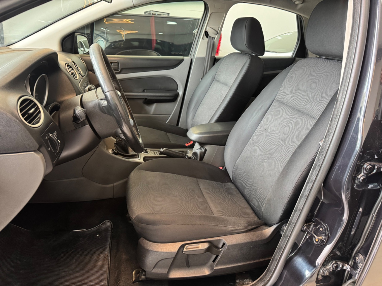 Focus Hatch 1.6 4P GLX FLEX