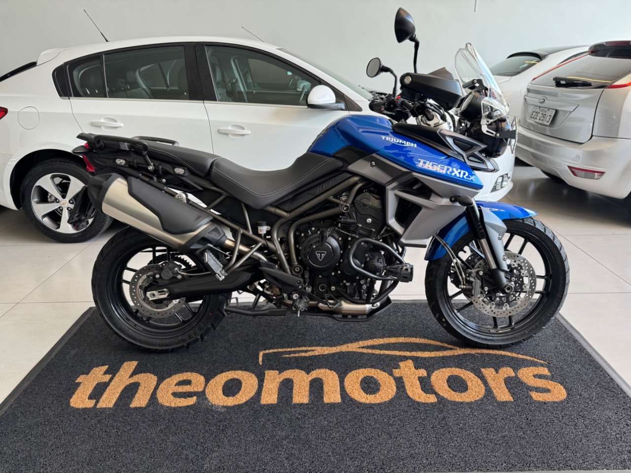 Tiger 800 XRX