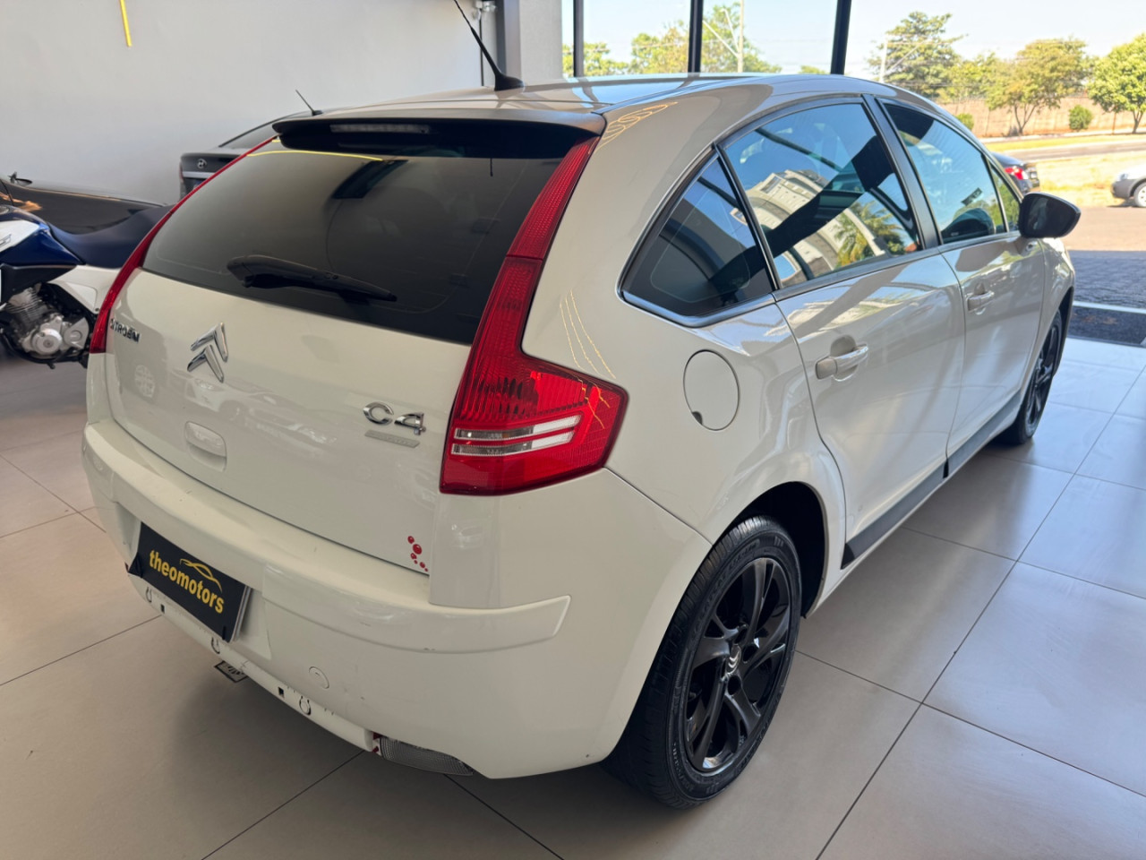C4 Hatch 2.0 16V 4P GLX FLEX AUTOMÁTICO