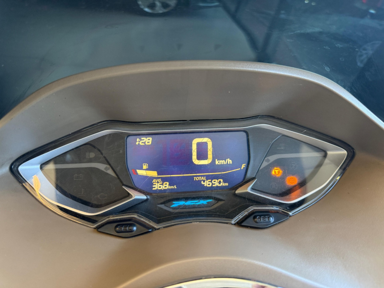 PCX 160 DLX ABS