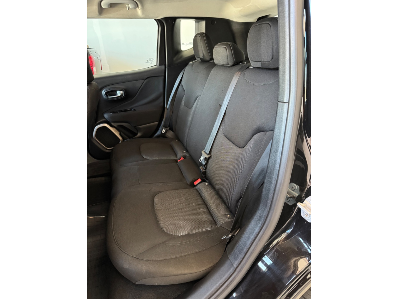 Renegade 1.8 16V 4P FLEX