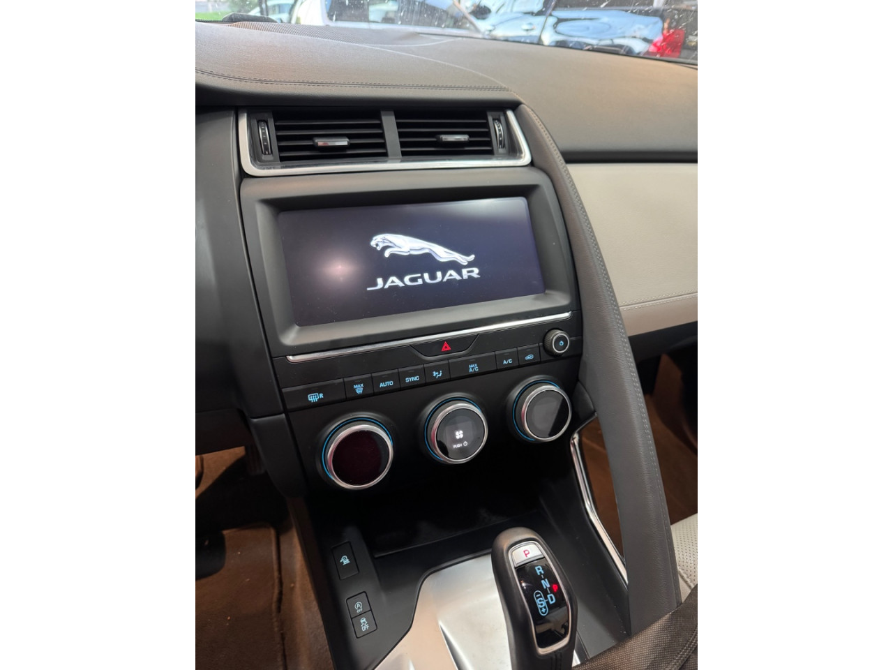 E-Pace 2.0 P250 FLEX PURE AWD TURBO AUTOMÁTICO