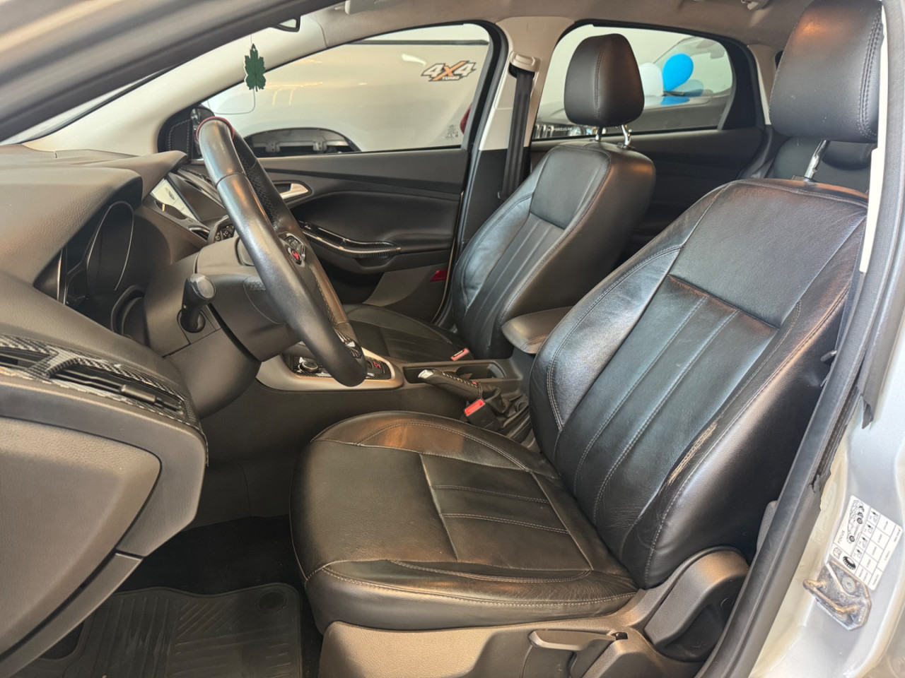 Focus Hatch 2.0 16V 4P FLEX SE PLUS POWERSHIFT AUTOMÁTICO