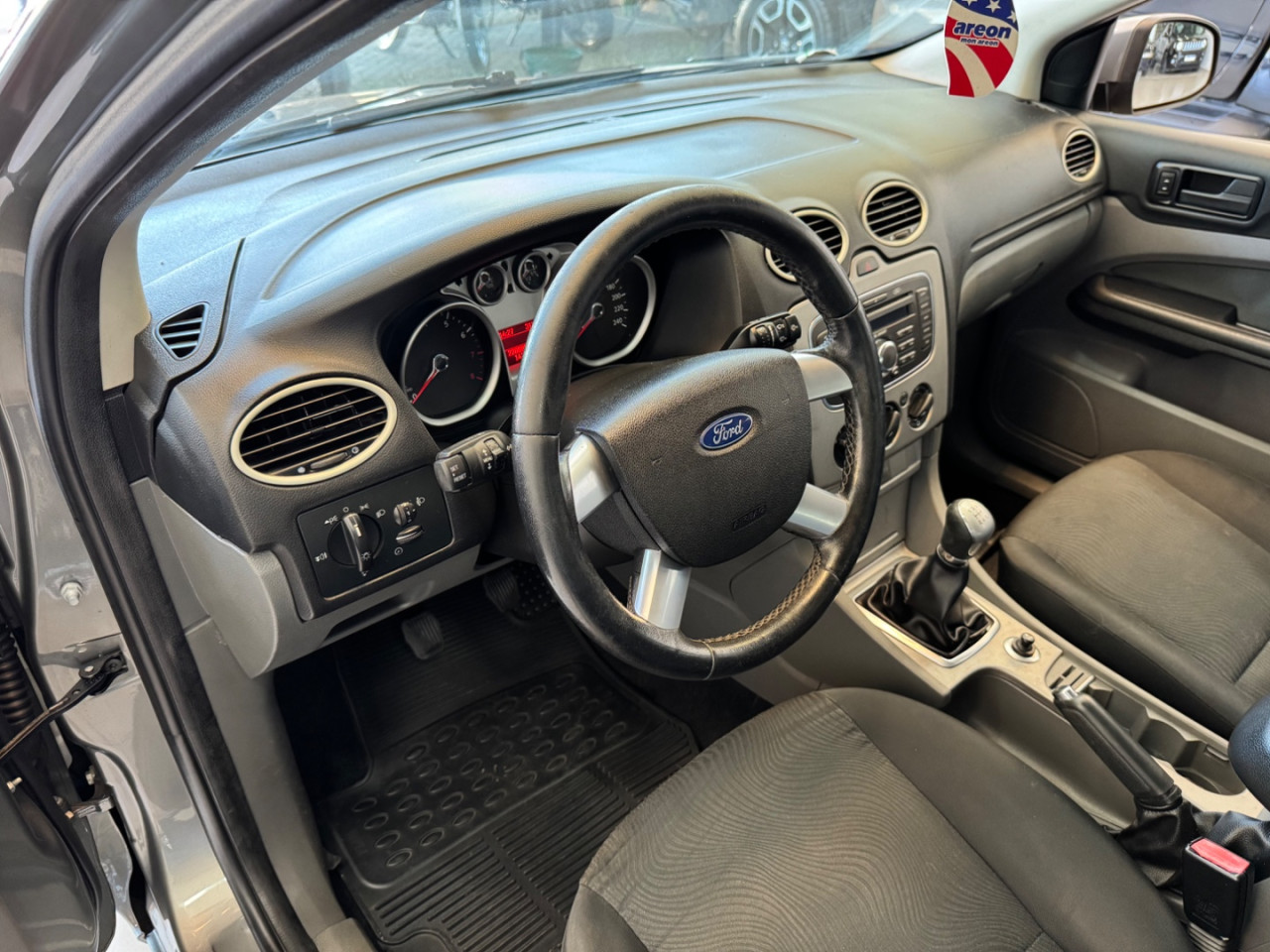 Focus Hatch 1.6 4P GLX FLEX