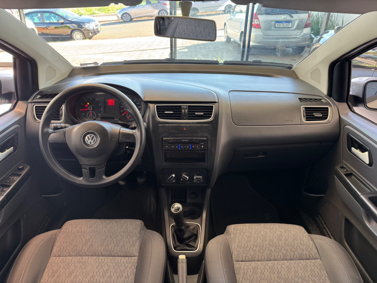 VOLKSWAGEN Fox 1.0
